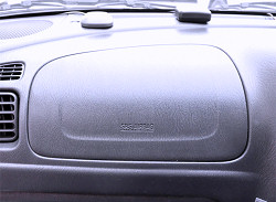 エアバック車も取付可能